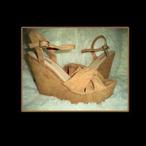 NEW! JUSTFAB~BROWN SUEDE SANDALS WEDGES PLATFORMS ANKLE STRAP~WOMENS SIZE 10